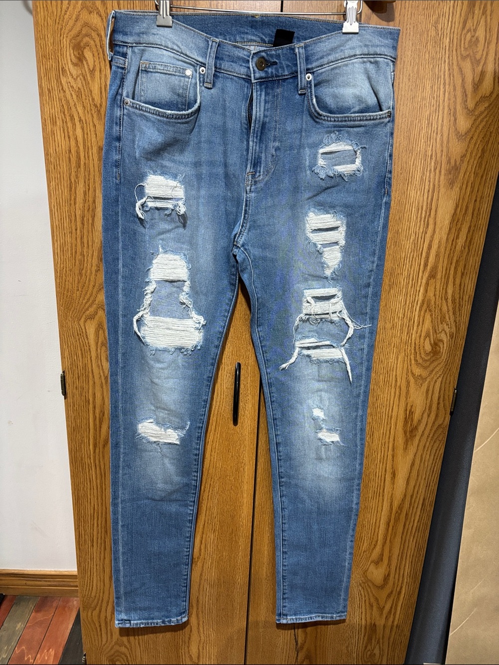 H&M Light Blue Ripped Skinny Jeans
